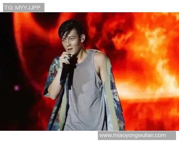 无绯闻的足球明星如何在聚光灯下保持低调与专注的职业生涯